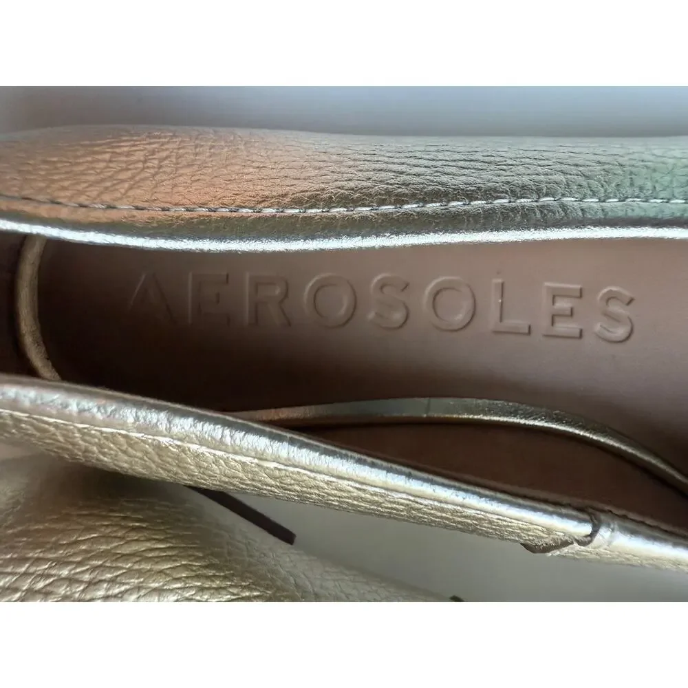 Aerosoles Gold Pebbled Leather Flats Size 9.5 NEW NWOT